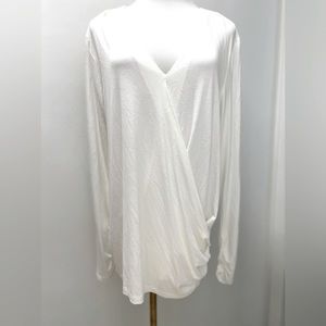 Bobeau White long Sleeve Top